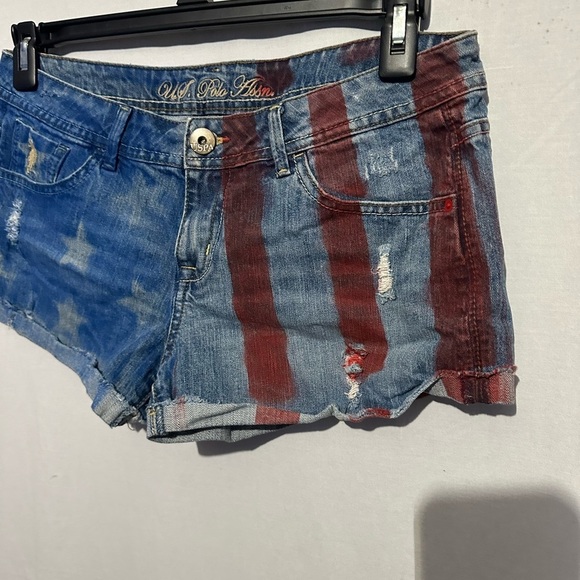 US Polo Assn Distressed Denim Shorts Size 12 - Picture 2 of 3